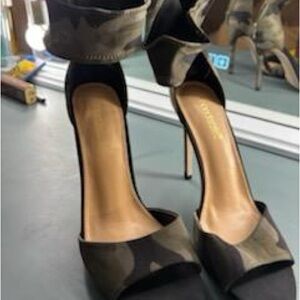 Camouflage Stiletto Heels